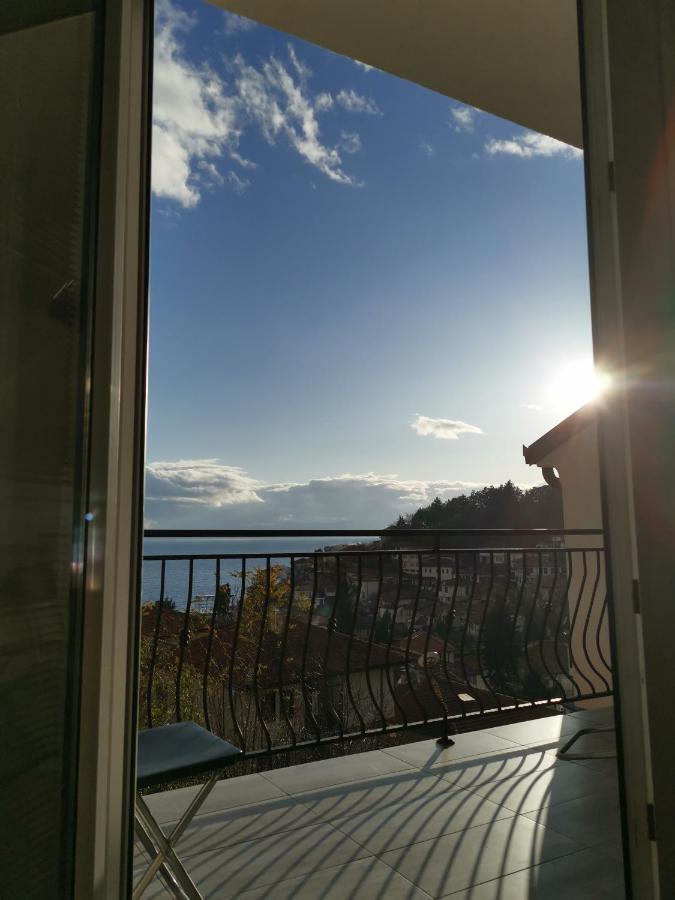 Lake View Apartment Охрид Экстерьер фото